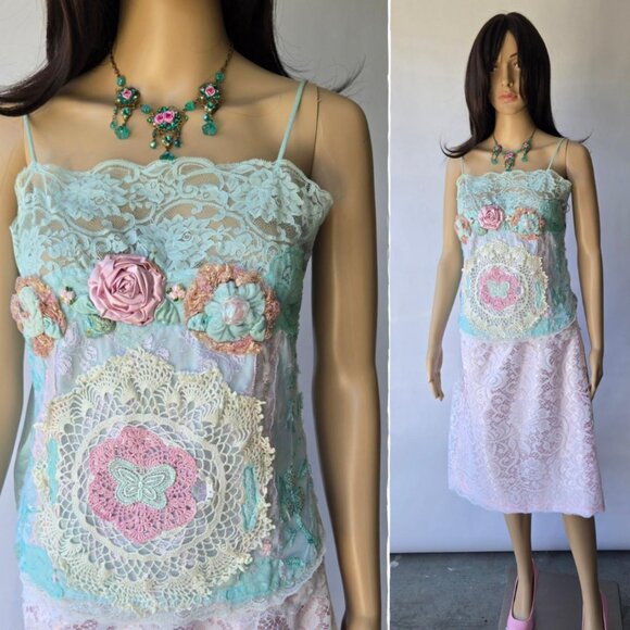Butterfly Lace Top | Roselani Jasmin | Size Small - Picture 4 of 8